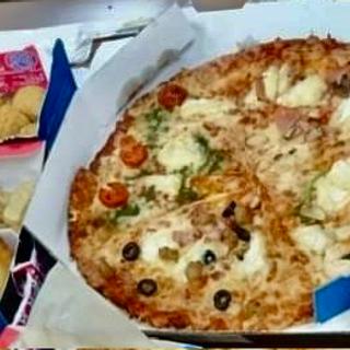 デラックス(ドミノ・ピザ 甲子園店 （Domino’s Pizza）)