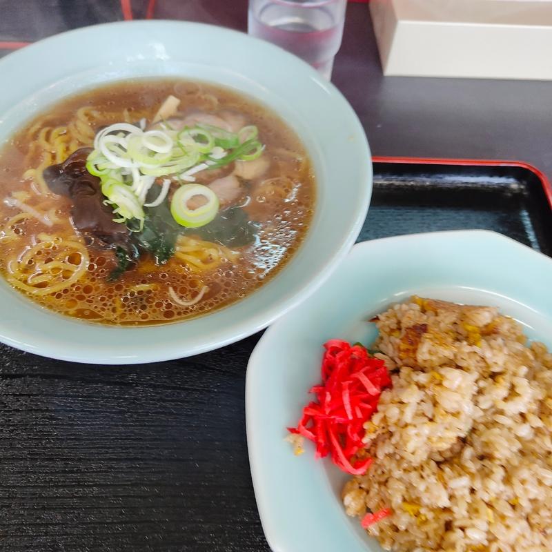 らーめんチャーハンセット (醤油)(やましょう)