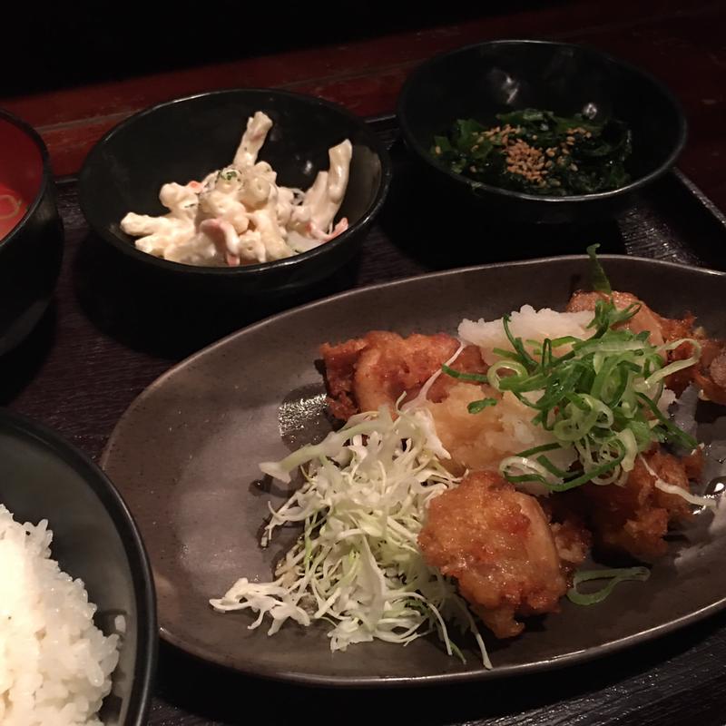 とり天定食(本町酒場　福力 （フクリキ）)