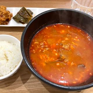 ユッケジャン定食(中村橋チャン)