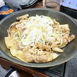 鉄板牛焼肉皿(吉野家 中目黒駅前店 )