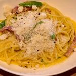 スナップエンドウとベーコンのクリームパスタ(江田島オリーブファクトリー)