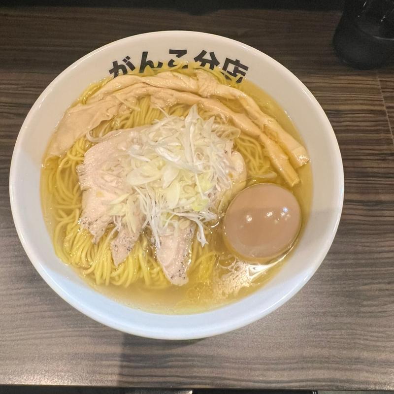塩ラーメンもも　大盛り味玉トッピング(元祖一条流 がんこ総本家 分店)