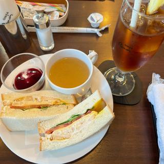 (喫茶室ルノアール 品川高輪口店)