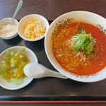 坦々麺(燕　東京茶楼)