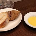 パン(ワインスタンド ルナデン)
