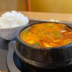 ホルモン純豆腐チゲ　大盛り