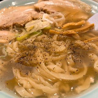 しょうゆラーメン(榮ラーメン)