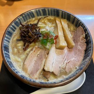 (長岡市 ラーメン にぼし中華 廣はし)