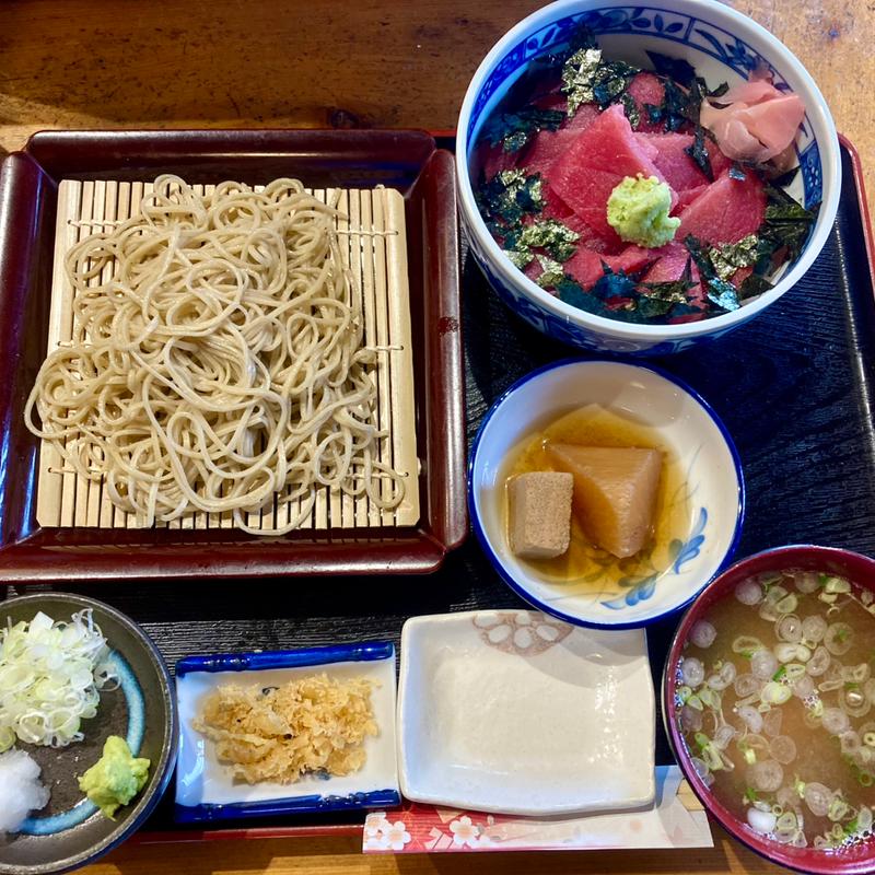 まぐろ丼セット(寿し春 （すしはる）)