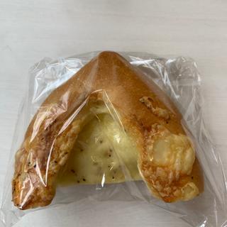 デンマークチーズのパン(サムソー)(リトルマーメイド 多摩境店)