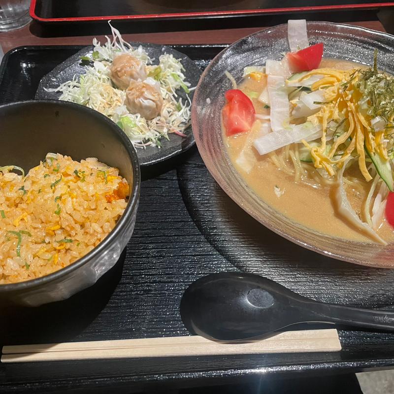 冷麺セット(中国酒菜 凛 （チュウゴクシュサイ リン）)