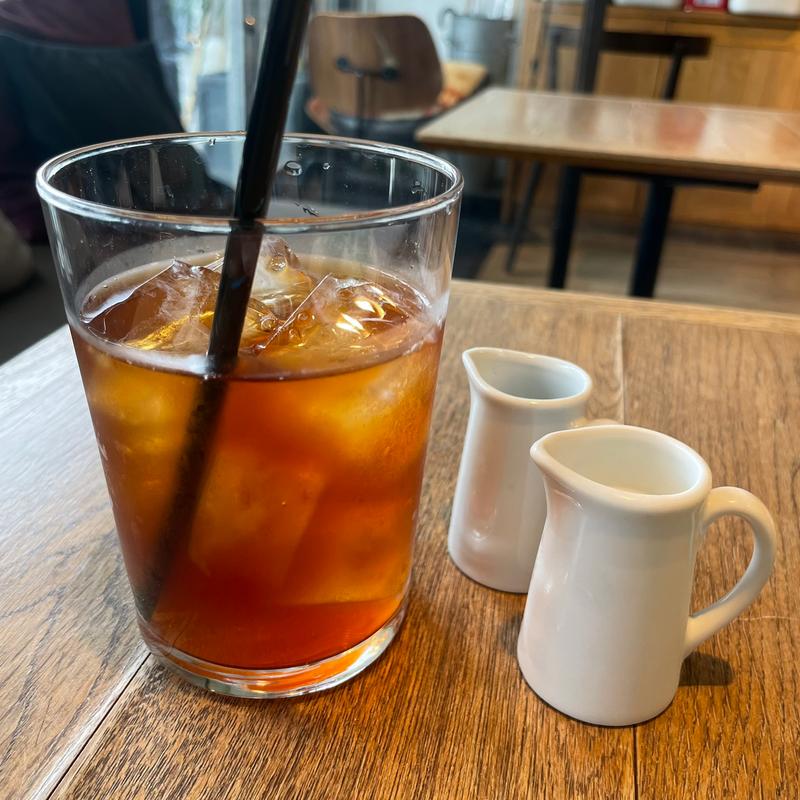 アイスティー(カフェ＆ブックス ビブリオテーク 東京・吉祥寺（café & books bibliothèque Tokyo Kichijoji）)
