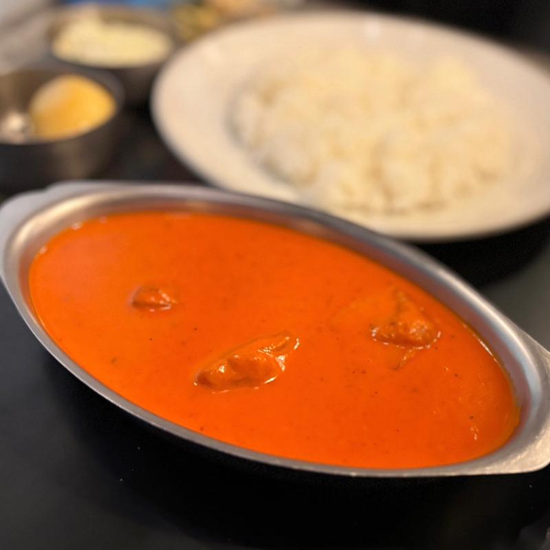 特別なカレー（サイド:たまご、サラダ）(カレーの店ボンベイ 恵比寿店 )