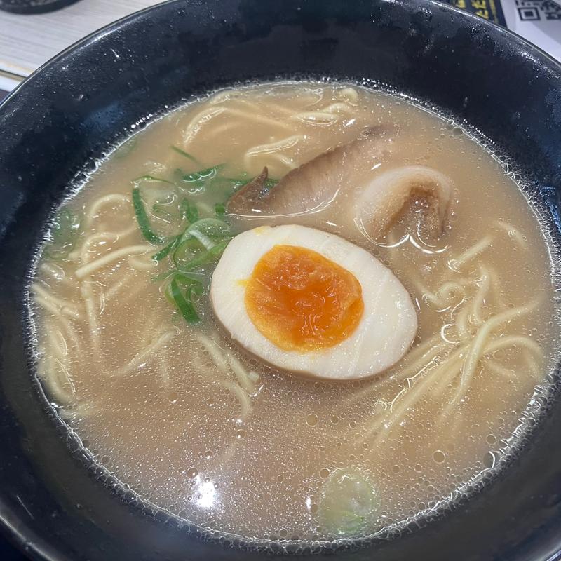 とんこつ醤油ラーメン(はま寿司 日立鹿島店 )