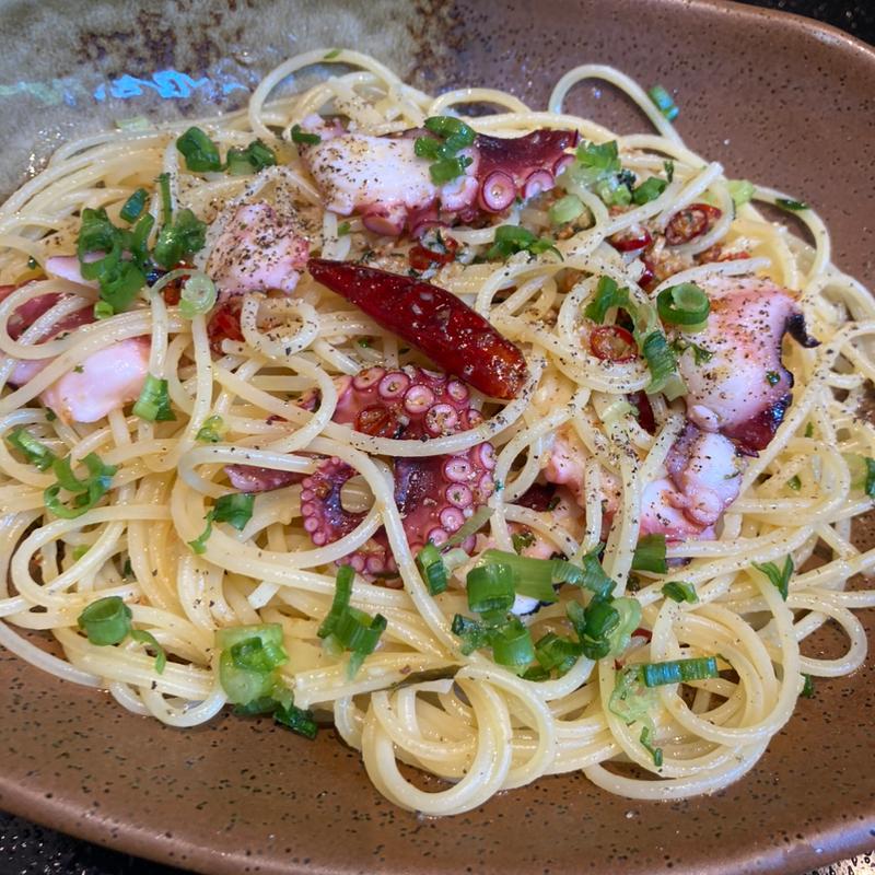 タコのペペロンチーノ(洋麺屋 五右衛門 代官山店)