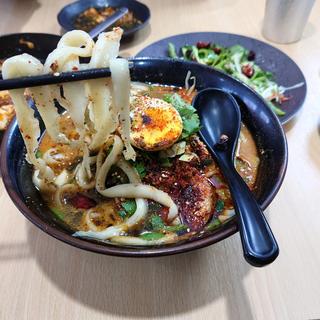 刀削麺