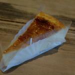 チーズケーキ(ZHYVAGO COFFEE ROASTERY)