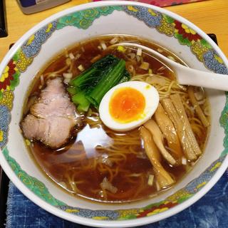 醤油ラーメン(中華そば にしむら)