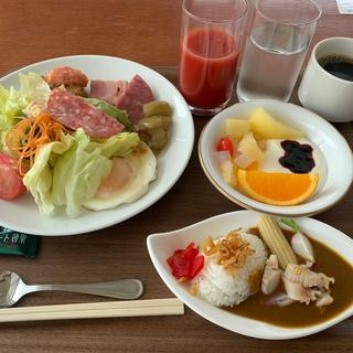 朝食バイキング(ホッキカレー)