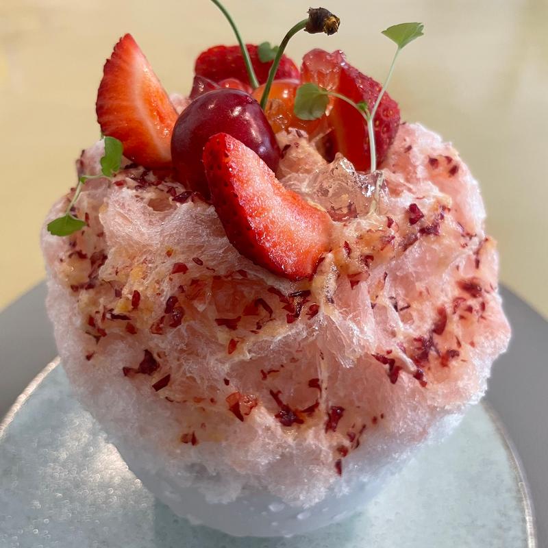 レッドパールと紅秀峰(Maison heureux（メゾンウル）)