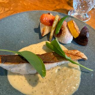 メイン料理(お魚)(ポアジェ POIGER)