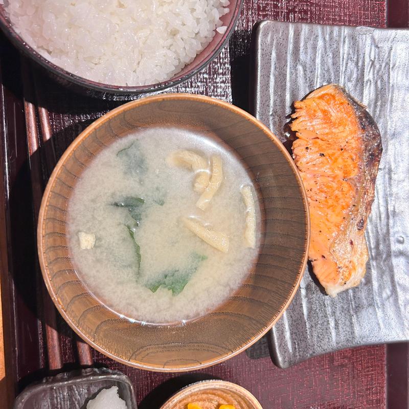 鮭(越後屋 鶴千代)