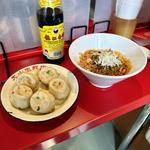 汁なし担々麺焼小籠包3個セット