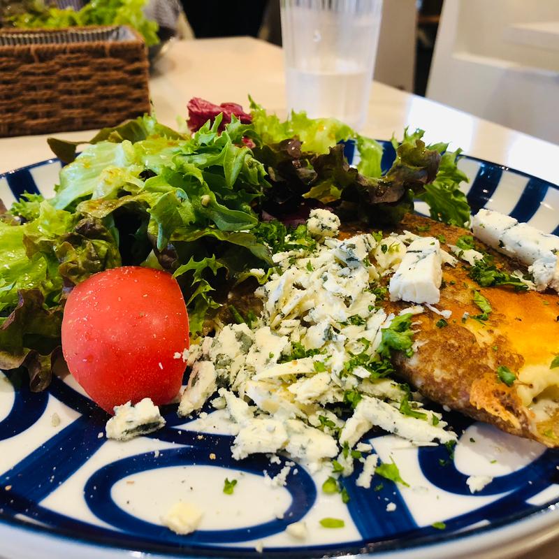 ブルーチーズとじゃがいものガレット_エクストラガレットランチ(マルグリット カシュカシュ  （【旧店名】MARGUERITE）)