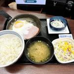 ハムエッグ納豆定食(吉野家 中目黒駅前店 )