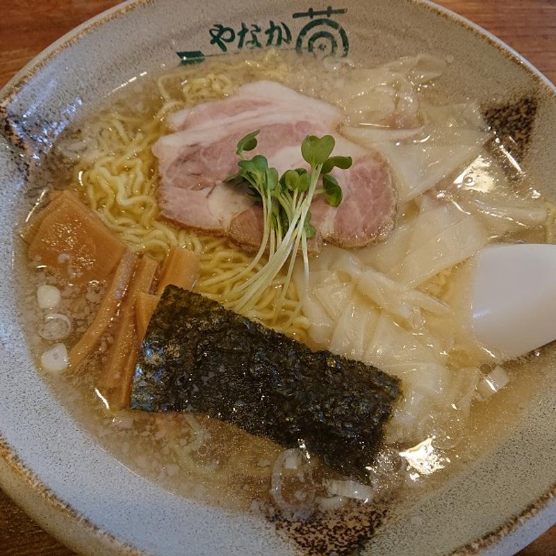 支那そば 塩＋ワンタン(やなか草)