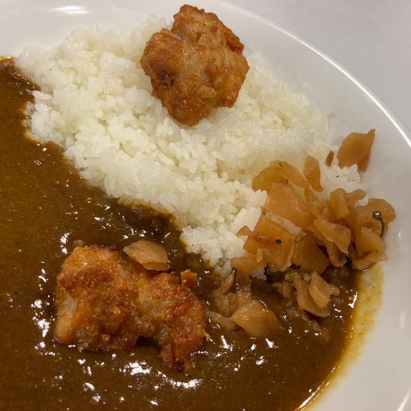 カレー並盛り+からあげ(すき家 多摩乞田店 )