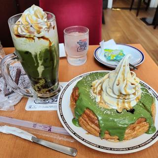 シロノワール天空の抹茶 ジェリコ天空の抹茶(コメダ珈琲店 向ヶ丘遊園店 （コメダコーヒーテン）)