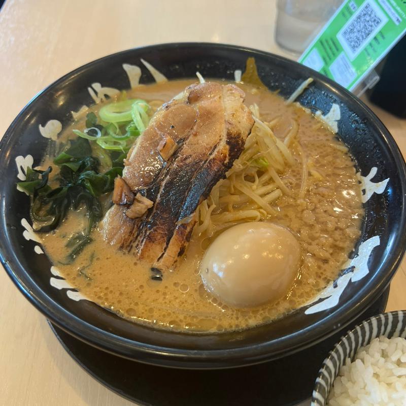 (北海道らーめん 味噌ノ頂)