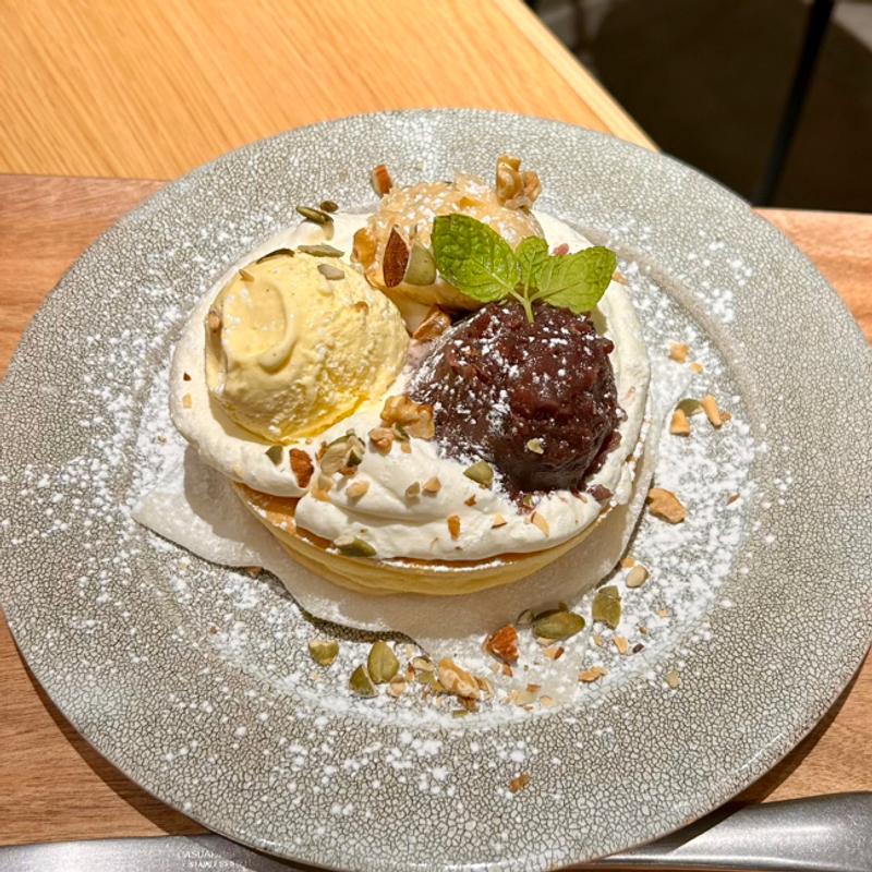 あんこホイップパンケーキ(CAFE DULCET)