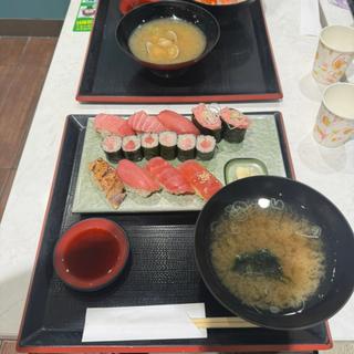 (すし三崎丸 越谷レイクタウン )