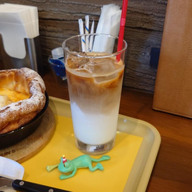 アイスカフェラテ(parfum coffee)