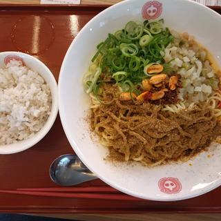 麻辣・汁なし担々麺　大盛