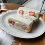 フルーツサンド(神乃珈琲 川崎有馬店)