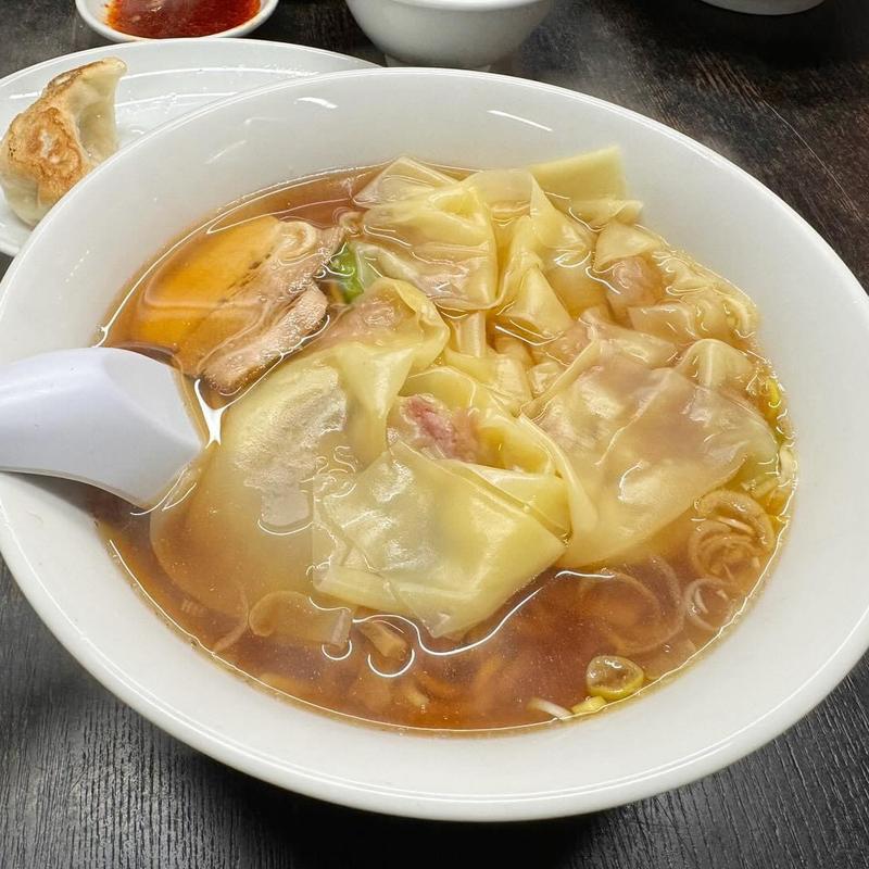 ワンタンメン(珍々軒 （ちんちんけん）)