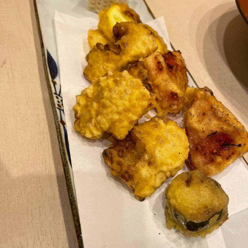 夏野菜の天ぷら(呑喰屋 おもて)