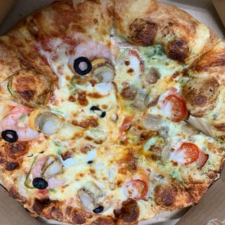 海鮮グルメ&イタリアンバジルM(オーシャンズピザ)