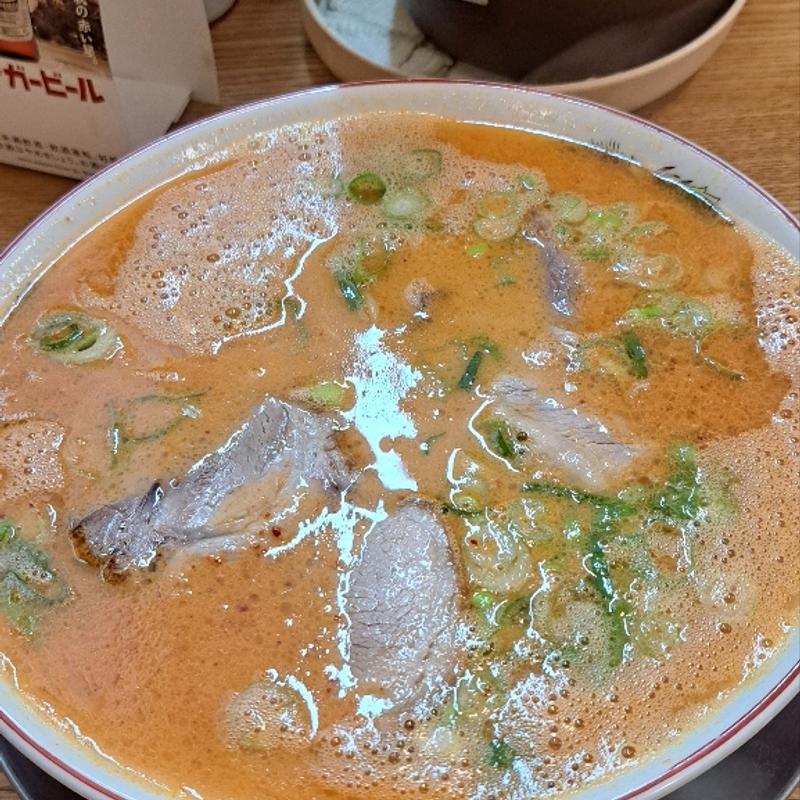 豚骨担々麺(直ちゃんラーメン)