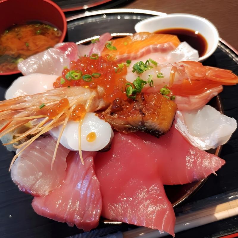 特選海鮮丼(居酒屋 希ＳＡＫＵ)
