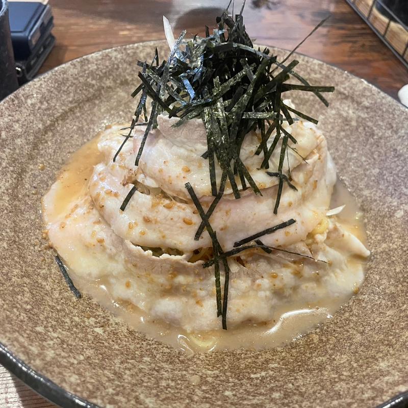 冷しゃぶごまだれラーメン(こぶたのはな)