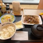 牛生姜焼定食(松屋 足立保塚店 )