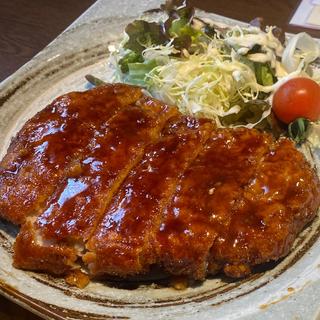 ソースカツ定食(会津ブランド馬刺し専門店 さくらの町屋 別邸 青山)