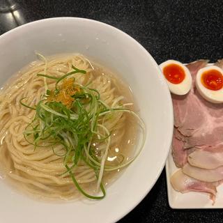 特製ホタテ香る羅臼昆布の冷かけ　中盛(麺匠 至誠)