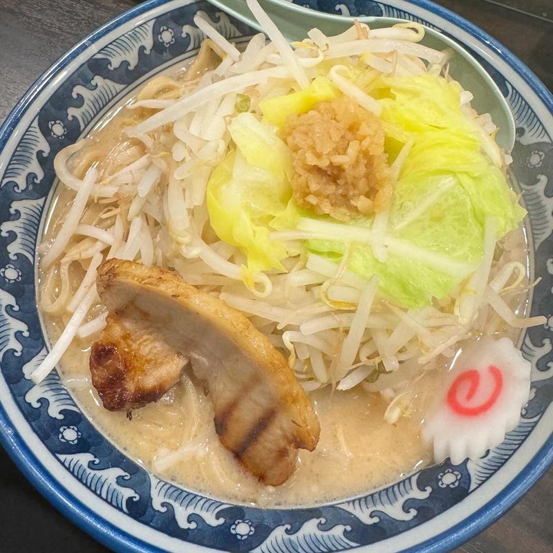 ドカ盛り野菜ラーメン(麺屋 武士道 小岩本店)