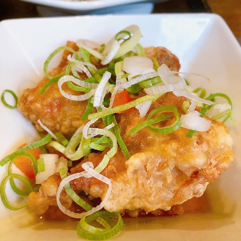 油淋鶏（エビチリソースセット）(紅虎餃子房 広島店 )